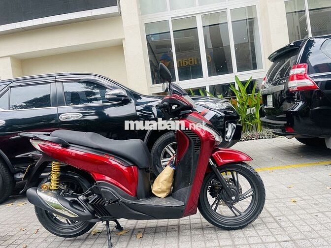 Honda SH125i Full SH Ý Đỏ đen 2024