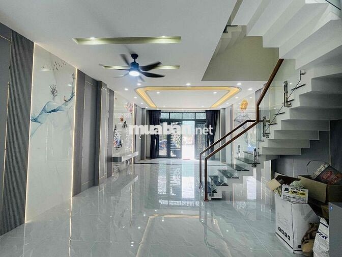 ✅NHÀ PHỐ CCaasp-6m X 17m-3.5 Lầu-Gần Trường Cấp 3 Bà Điểm