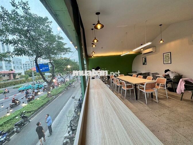 Mặt bằng Hiếm VIP Nguyễn Văn Cừ Quận 5 - Mặt Tiền Đắc Địa 300m2