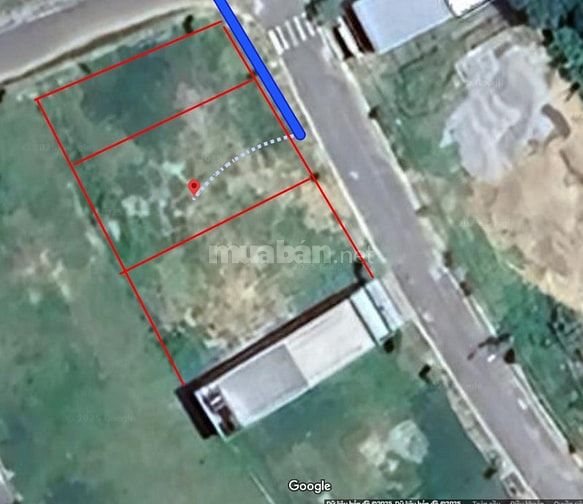 Bán nhanh BĐS chính chủ, ko qua trung gian, đường nhựa 5,5m Thị Trấn T