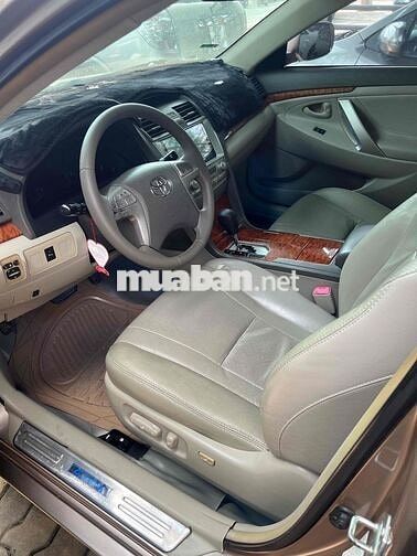 Toyota Camry sx2008 ngay chủ ký - bstp vàng cát