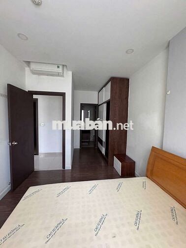 Cho thuê SUNRISE RIVERSIDE
- 13,5triệu Căn 2PN 2WC 