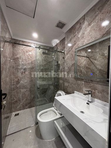 NHÀ MỚI THANG MÁY- AN DƯƠNG VƯƠNG- PHÚ THƯỢNG – VIEW CIPUTRA ĐẸP TUYỆT
