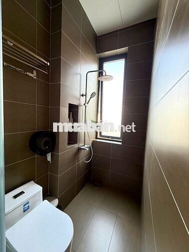 CHO THUÊ CĂN HỘ STUDIO CÓ BAN CÔNG VIEW ĐẸP FULL NỘI THẤT PHƯỜNG 6