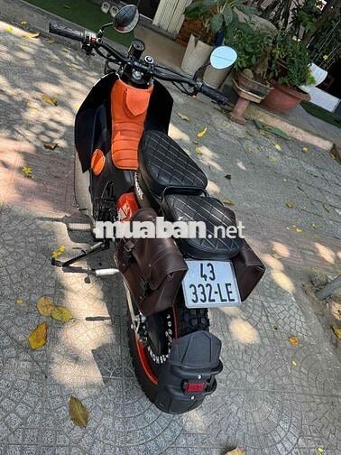 Honda Cub 50cc Đen, Cam