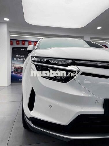 VINFAST VF8- 150 TRIỆU NHẬN XE- ĐỦ MÀU GIAO NGAY