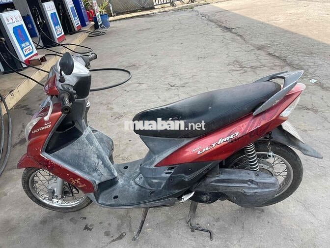 Yamaha Ultimo Đỏ