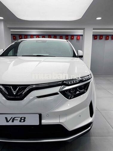 VINFAST VF8- 150 TRIỆU NHẬN XE- ĐỦ MÀU GIAO NGAY