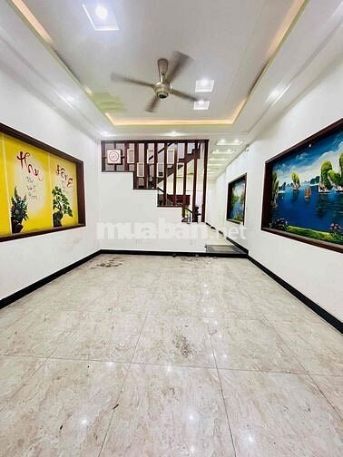 NHÀ SHR_đã Hoàn Công Dt sàn 199,9m2_3 tầng_4pn_DT 126,4m2