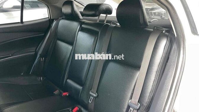 Toyota Vios 2021 Trắng 5 chỗ