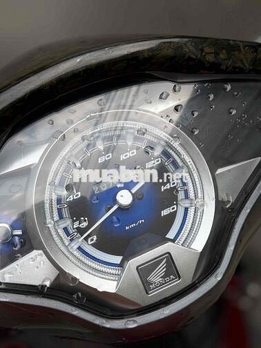 Honda Wave thái 125i 2020 Xám đỏ 20000 km