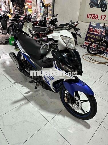 Yamaha Exciter 135 Trắng Đen Xanh
