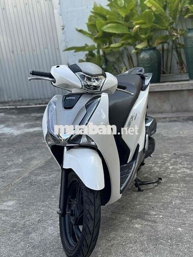 SH 125 CBS Trắng xe đẹp máy móc êm ru chính chủ