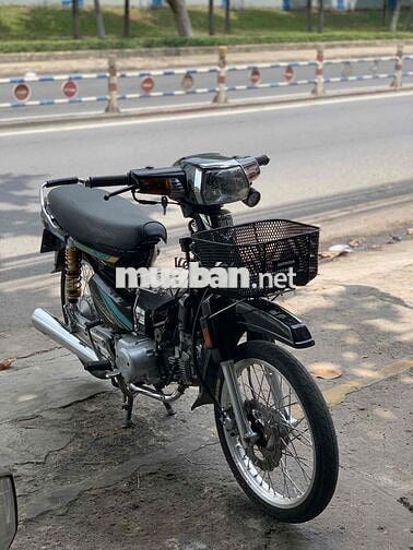 Honda Dream Đen Êm nhẹ
