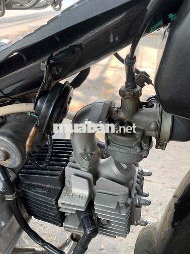 Honda Dream Đen Êm nhẹ