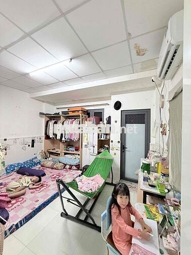 Nhà vừa ở vừa kinh doanh, căn góc chỉ 12tr