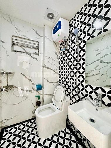 Sở hữu nhà đầu ngõ Phó Đức Chính, giá 11.8 tỷ, 31m2x5T, nhà đẹp