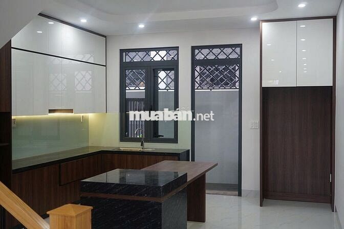Cần bán gấp căn nhà full nội thất thiết kế hiện đại, gần siêu thị GO