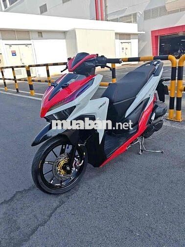 Honda Vario 150 Đỏ, Trắng, Đen