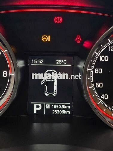Suzuki Swift 2023 1.2 AT Xanh 24.000km