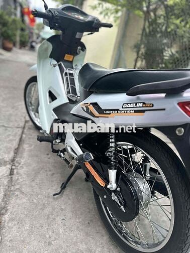 Honda Wave 50cc 2024 Trắng odo2900km zin100%