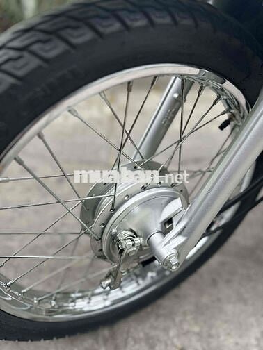 Honda Wave 50cc 2024 Trắng odo2900km zin100%