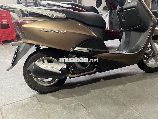 Honda Lead 2011 màu Vàng