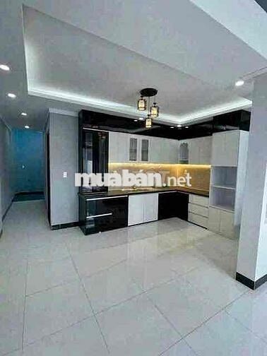 nhà ngõ hẻm 95m2 3 phòng ngủ đường Nguyễn Văn tiên,Tân phong, đồng nai