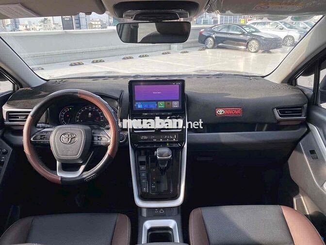 Toyota Innova Cross 2024 2.0V 55.000km Đồng