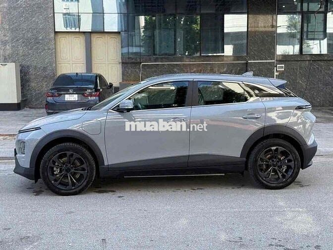 VinFast VF6 Plus TC2 Xám