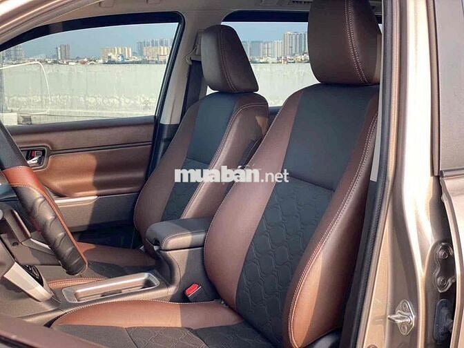 Toyota Innova Cross 2024 2.0V 55.000km Đồng
