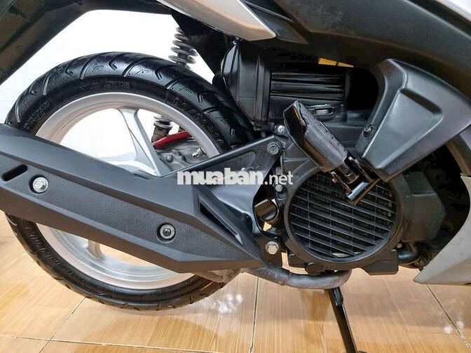 Honda Click Bạc Zin
