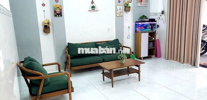 Chính chủ cần bán nhà cấp 4 100m2 full thổ cư sát bên ĐH Bình Dương.