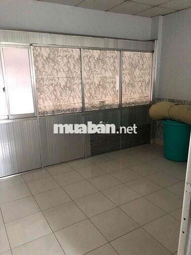 Chính chủ cho thuê nhà nguyên căn ngang 4m dài 17m 1 trệt 1 gác 3 ngủ