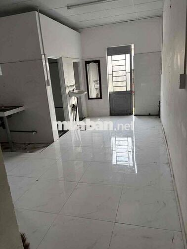 Nhà cho thuê 7tr MẶT TIỀN đường Lê Văn Lương ( Nhơn Đức)