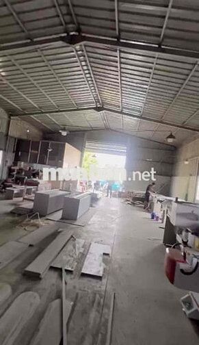 Cho thuê nhanh kho xưởng 10x30m gần Dương Công Khi