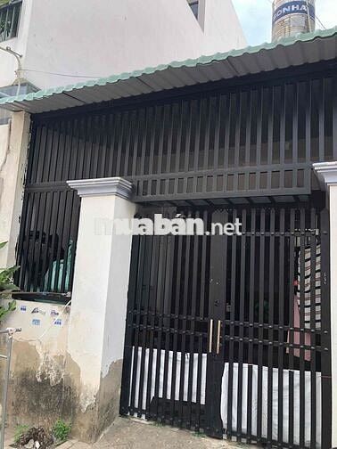 Chính chủ cho thuê nhà nguyên căn ngang 4m dài 17m 1 trệt 1 gác 3 ngủ