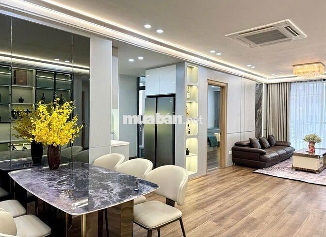 Bán căn chung cư Ngoại giao đoàn 3 phòng ngủ: