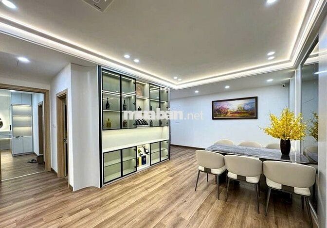 Bán căn chung cư Ngoại giao đoàn 3 phòng ngủ: