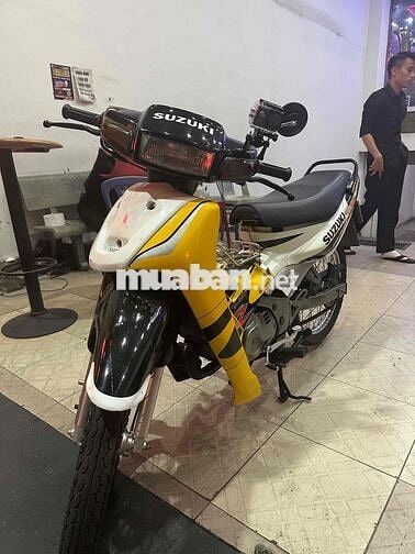 Suzuki Satria Vàng, Trắng, Đen