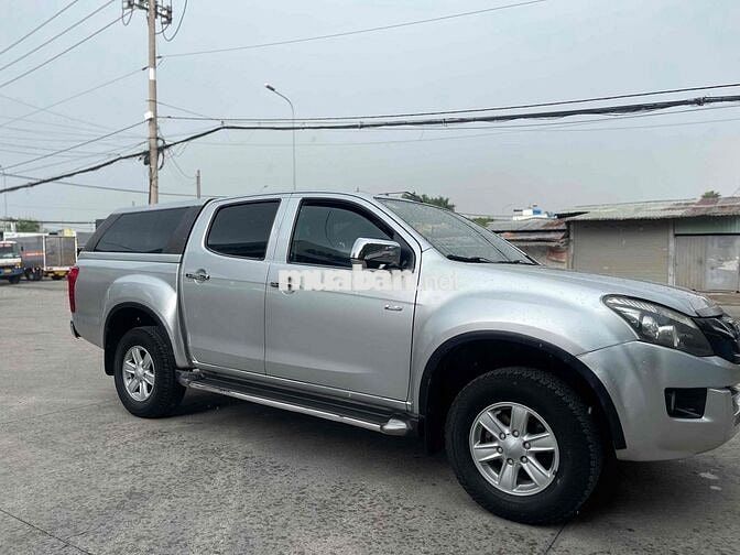 Isuzu D-Max màu Bạc 4x2