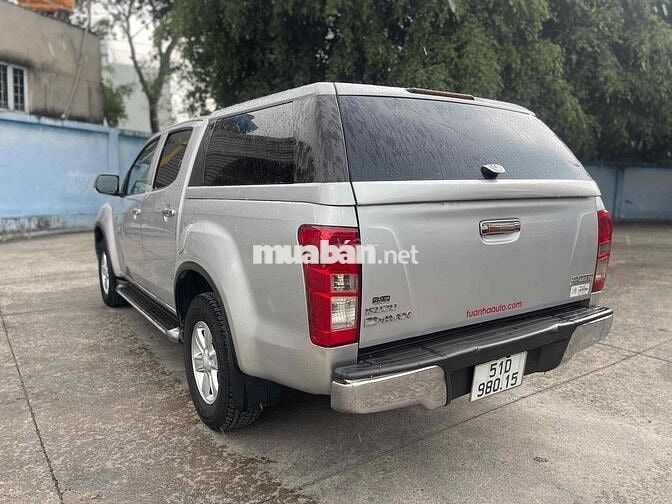 Isuzu D-Max màu Bạc 4x2