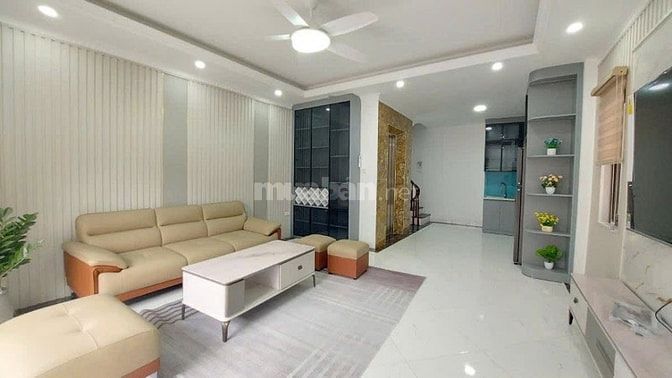 🏡 BÁN NHÀ PHÂN LÔ – LÔ GÓC – 7 TẦNG THANG MÁY – Ô TÔ VÀO NHÀ – HÀ NỘI