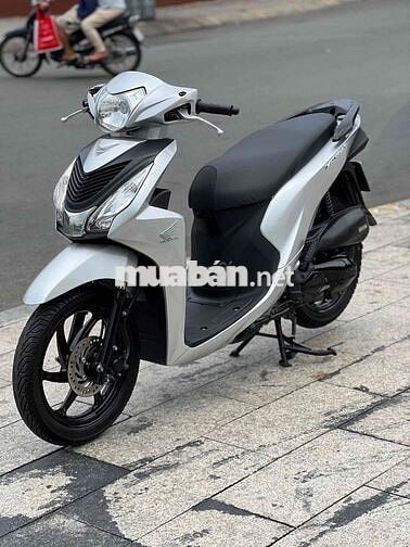 Honda Vision 2020 Smartkey Bạc