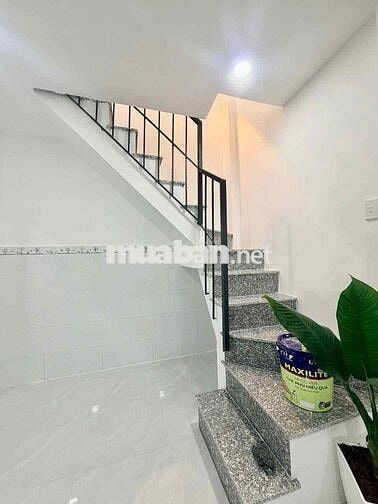 nhà phố 32m2 ,2 phòng ngủ, đường Nguyễn Văn trị, quang vinh,biên hoà