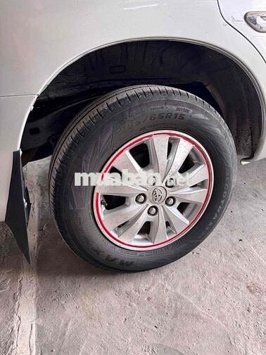 Toyota Innova 2009 Bạc
