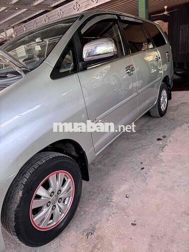 Toyota Innova 2009 Bạc