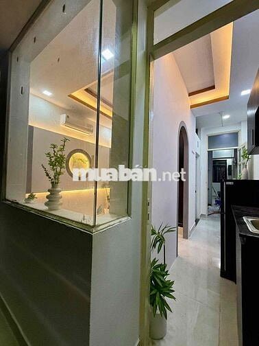 STUDIO CÓ KÍNH FULL NỘI THẤT - CÓ BANCOL