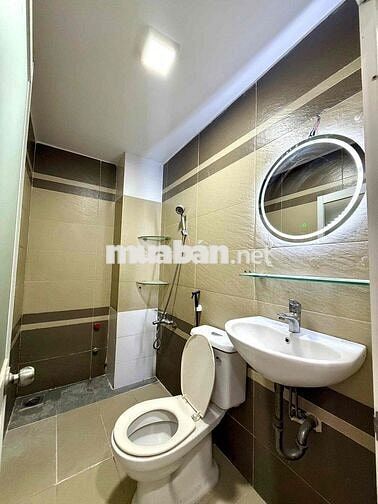 STUDIO CÓ KÍNH FULL NỘI THẤT - CÓ BANCOL