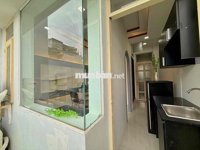 STUDIO CÓ KÍNH FULL NỘI THẤT - CÓ BANCOL
